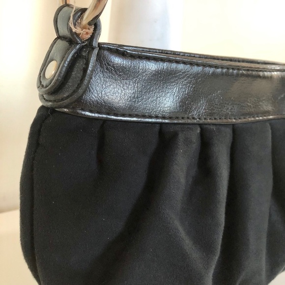 Chateau Zip Up Black Flower Mini Handbag - Picture 3 of 9